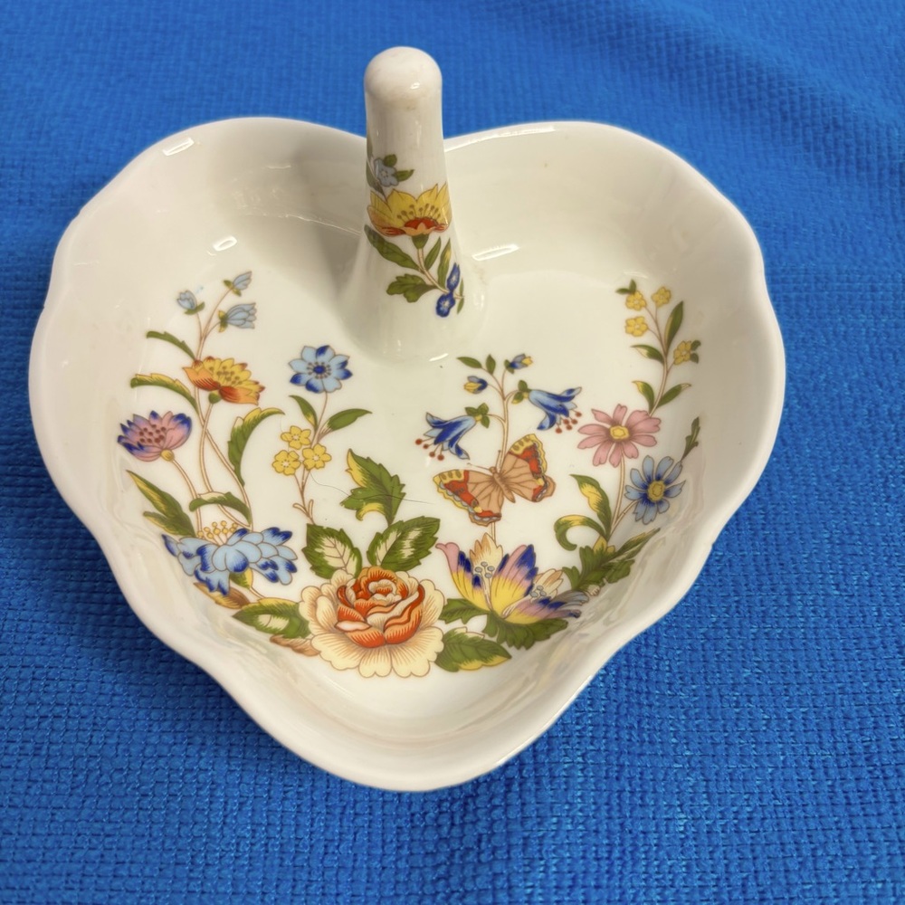 Floral Jewelry Holder